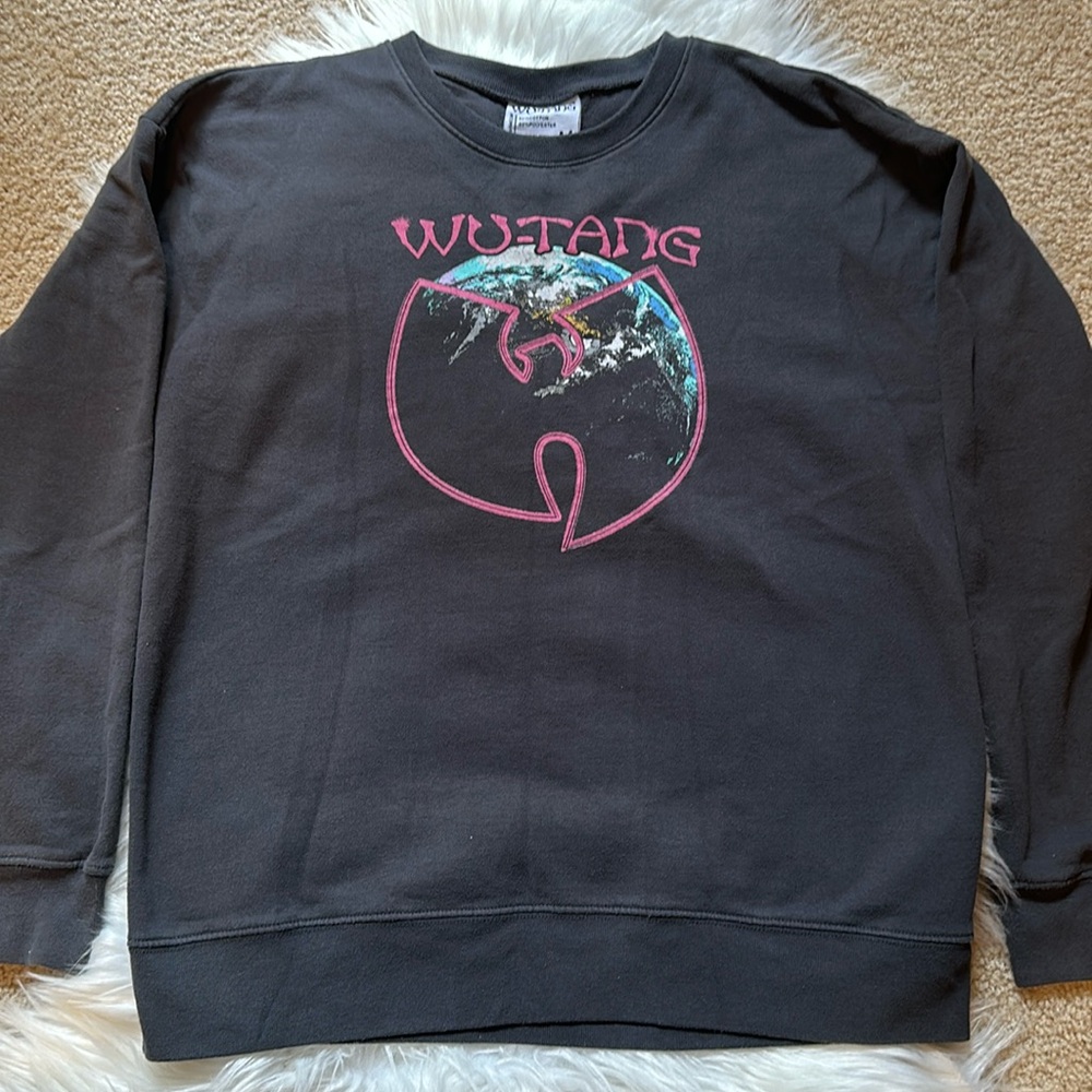 Vintage Official Wu-Tang Sweatshirt 👐 Excellent Condition 🔥 RARE FIND!